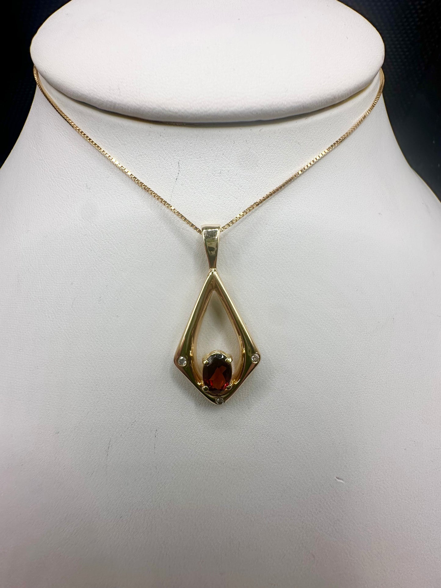 Garnet Diamond Gold Pendant Necklace